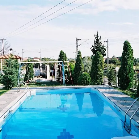 Kolona Apartman Leptokariá