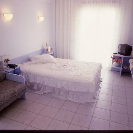 Kolona Apartman *
